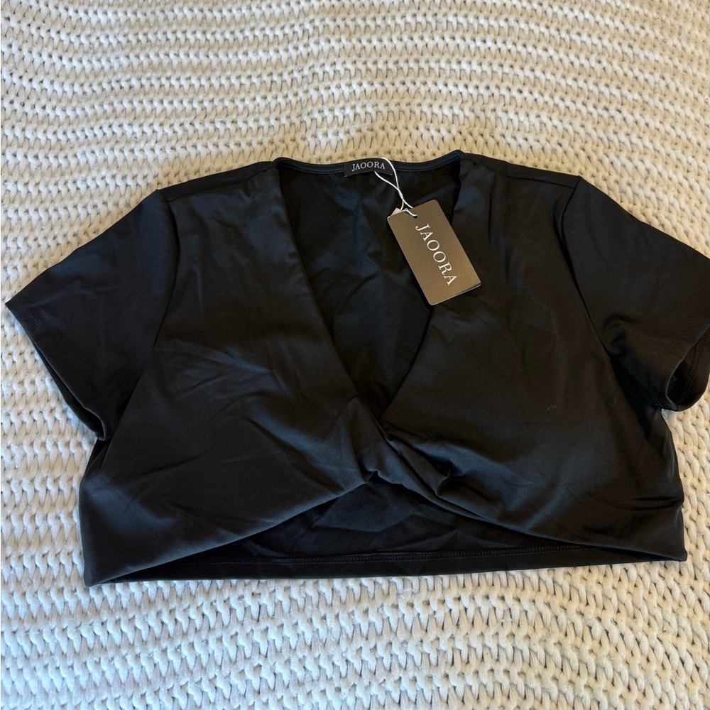 Black Short Sleeve Tie Front Crop Blouse